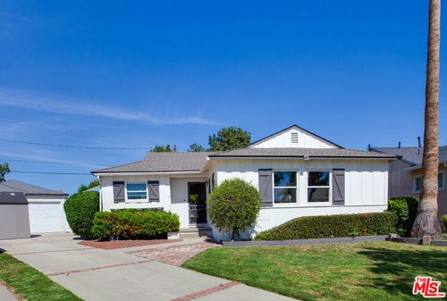 17043 Lorne St, Van Nuys, CA, 91406-1046 | Card Image