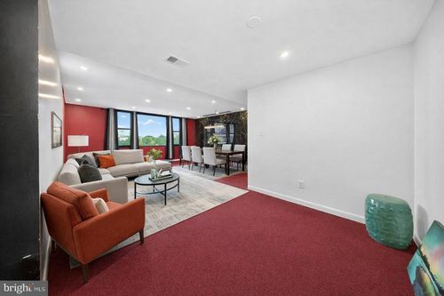 apt-526-4600 Duke St, ALEXANDRIA, VA, 22304-2519 | Card Image