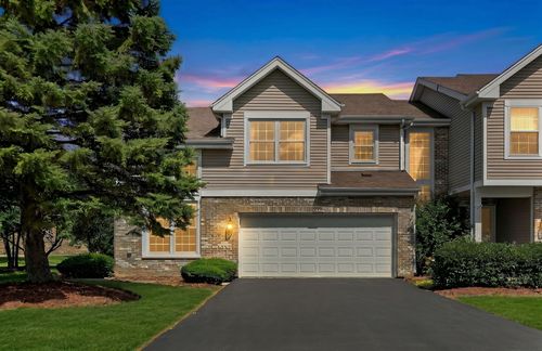 999 Willow St, Itasca, IL, 60143-2857 | Card Image