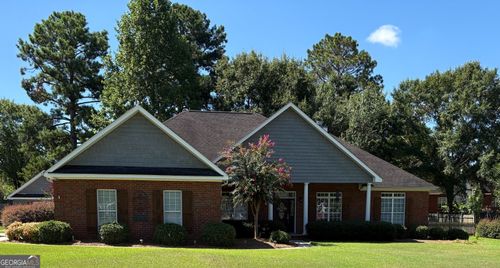 104 Red Fox Run, Dublin, GA, 31021-4359 | Card Image