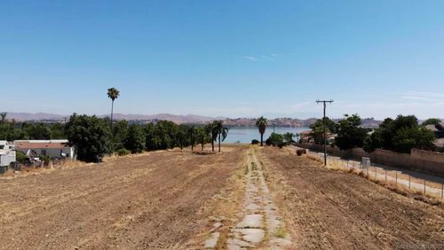 15712 Grand Ave, Lake Elsinore, CA, 92530-5556 | Card Image
