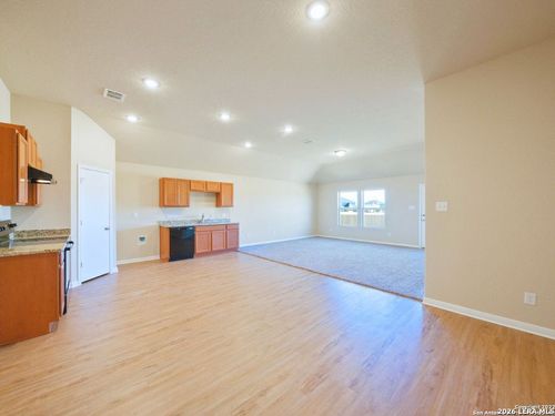 7765 Champion Crk, San Antonio, TX, 78252 | Card Image