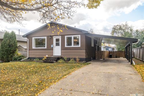 1361 3rd St E, Prince Albert, SK, S6V0J8 | Card Image