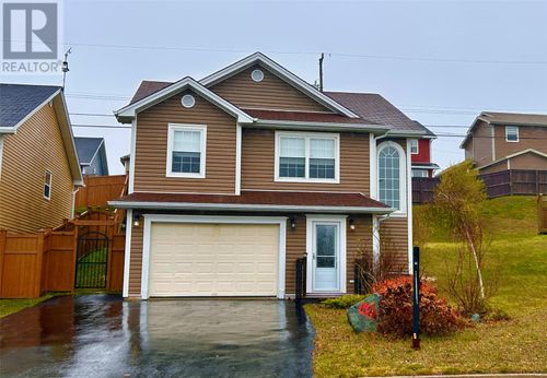 42 Eriksson Cres, Mount Pearl, NL, A1N0C2 | Card Image