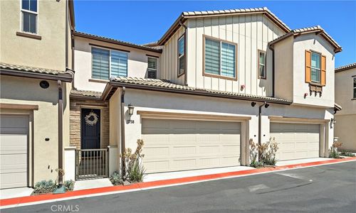 1758 Valley Oak Way, Oceanside, CA, 92056-6427 | Card Image