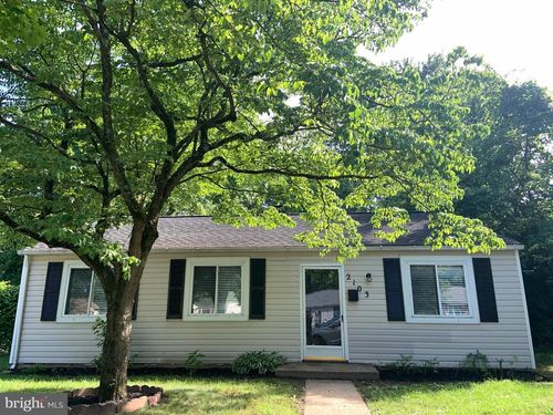 2103 Goodwood Rd, GLEN BURNIE, MD, 21060-7441 | Card Image
