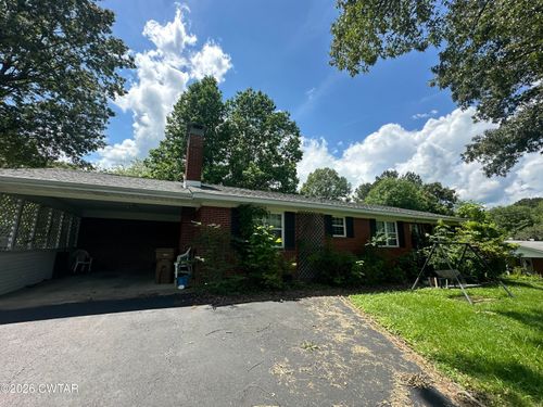 82 Northwood Dr, Lexington, TN, 38351-1318 | Card Image