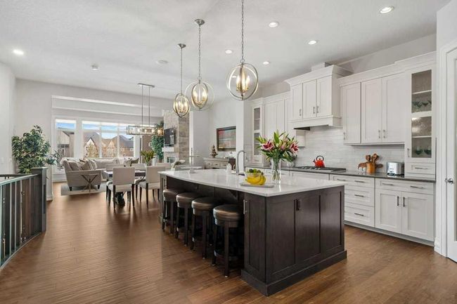 226 Artesia Gate, Home with 3 bedrooms, 4 bathrooms and 4 parking in Heritage Pointe AB | Image 7