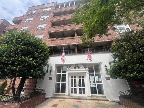 apt-2c-83 Austin St, Kew Gardens, NY, 11415-1819 | Card Image