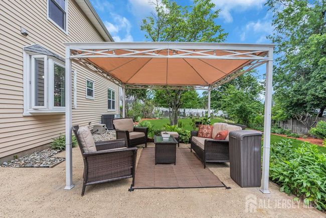 51 Sturbridge Dr, House other with 5 bedrooms, 4 bathrooms and null parking in Piscataway NJ | Image 52