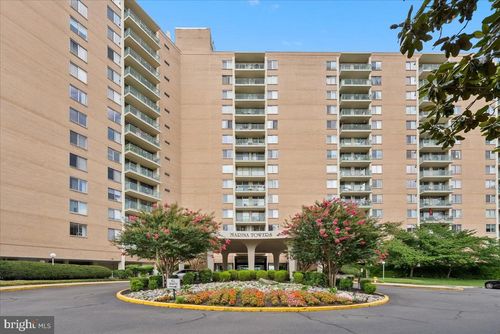 apt-907-501 Slaters Ln, ALEXANDRIA, VA, 22314-1127 | Card Image