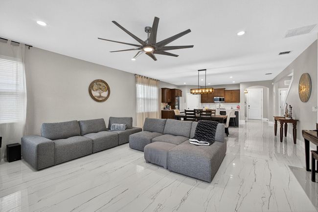 12041 Cypress Key Way, House other with 5 bedrooms, 3 bathrooms and null parking in Royal Palm Beach FL | Image 15