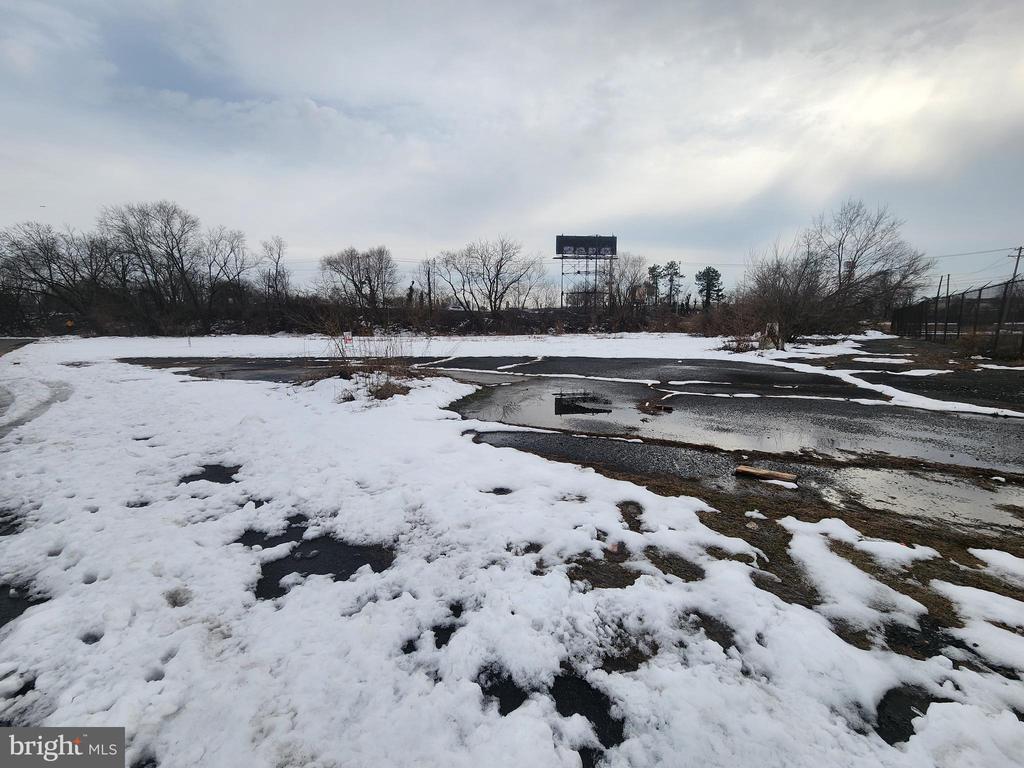 Land in PENNSAUKEN 3