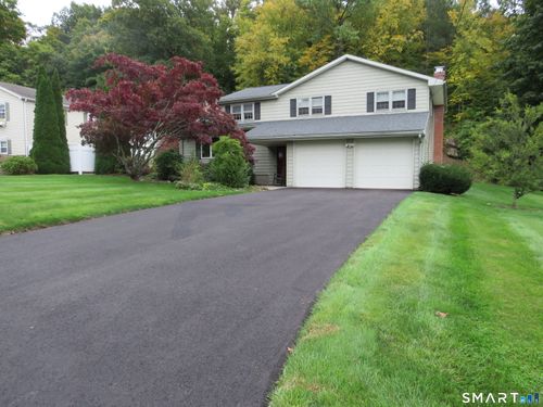11 Franklin Circle, Newington, CT, 06111 | Card Image