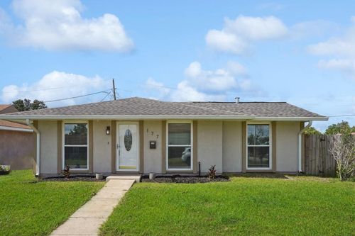 177 Elvie Ct, Avondale, LA, 70094-2901 | Card Image
