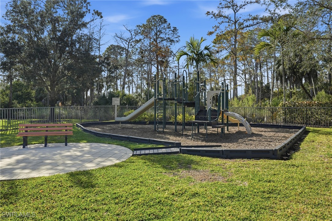 Residential in Naples