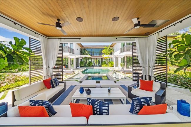 8825 Sw 64 Th Ct, House other with 8 bedrooms, 10 bathrooms and null parking in Pinecrest FL | Image 24