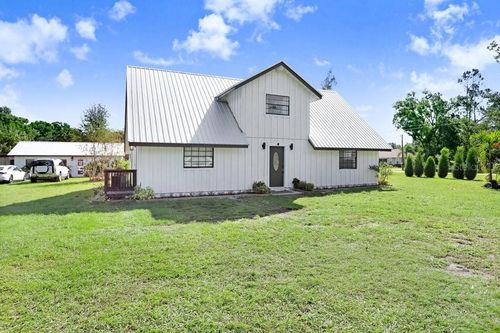 9901 Gallagher Rd, Dover, FL, 33527-3613 | Card Image