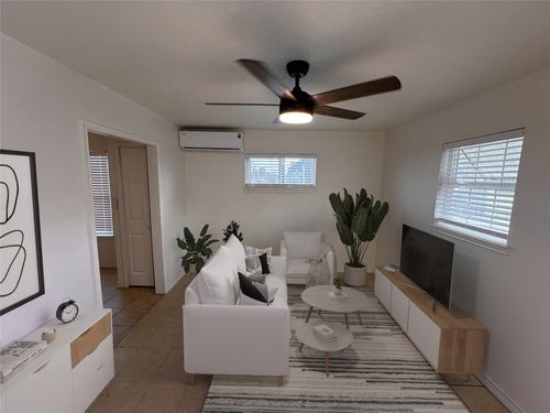 apt-1-161 S Arch St, Aransas Pass, TX, 78336-1929 | Card Image