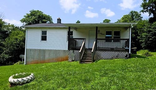 95 Bland St, Rocky Mount, VA, 24151-6946 | Card Image