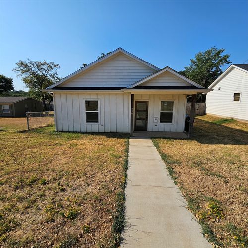 730 E Woodard St, Denison, TX, 75021-2850 | Card Image