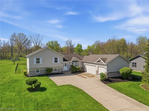25021 Forbes Rd, Oakwood Village, OH, 44146-5621 | Card Image