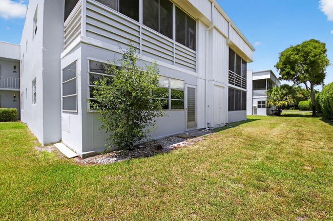 C - 102 Normandy C, Condo with 2 bedrooms, 2 bathrooms and null parking in Delray Beach FL | Image 24