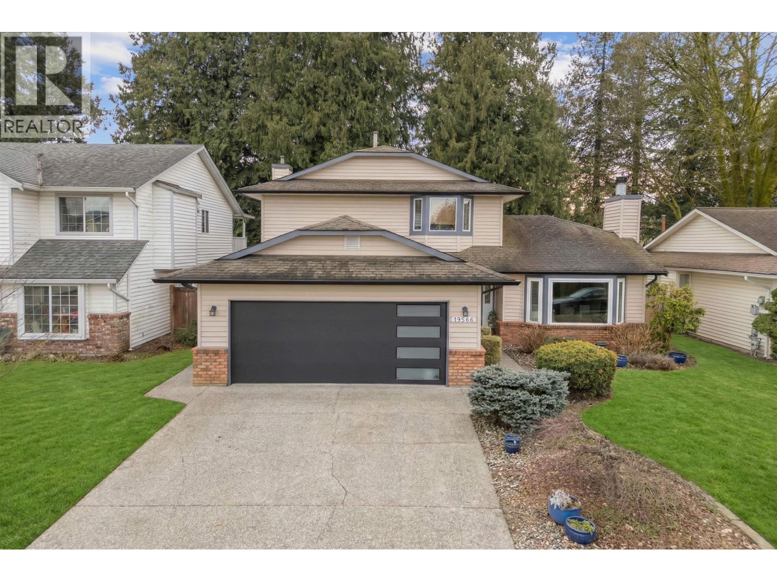 Residential in Pitt Meadows 2