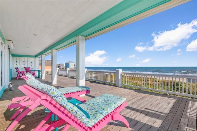 852 Lazy Ln, House other with 4 bedrooms, 3 bathrooms and 1 parking in Crystal Beach TX | Image 30