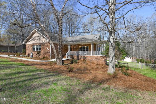 521 Dogwood Dr, Liberty, NC, 27298-2722 | Card Image