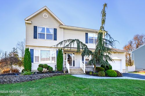 10 Sandybrook Rd, Manalapan, NJ, 07726-3137 | Card Image