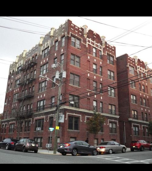 apt-103-290 Potter Pl, Weehawken, NJ, 07086-9018 | Card Image