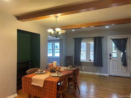 5447 North St, Dryden, MI, 48428-7719 | Card Image