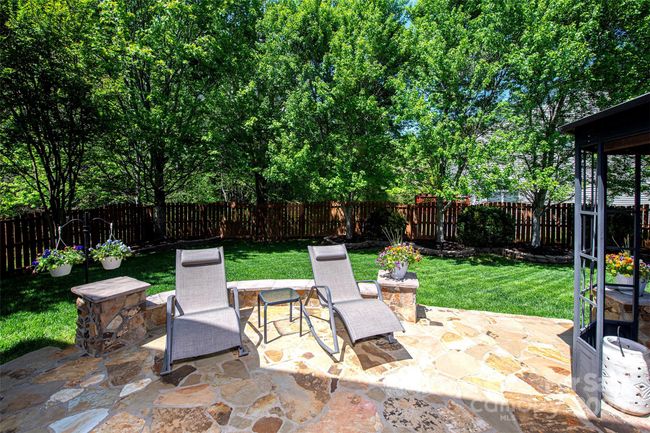 Rear Patio | Image 26