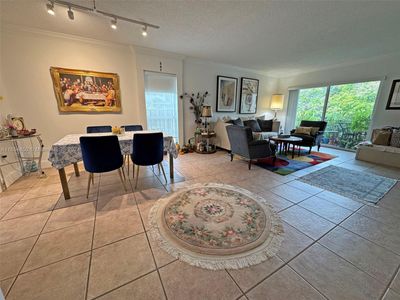 D309 - 6886 N Kendall Dr, Condo with 1 bedrooms, 1 bathrooms and null parking in Pinecrest FL | Image 2