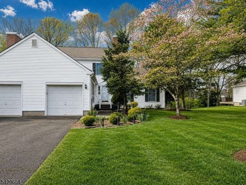 170 Smithfield Ct, Basking Ridge, NJ, 07920-3097 | Card Image