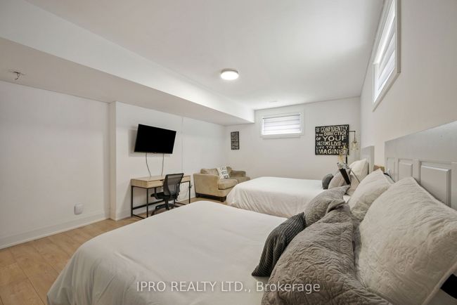 1 Gallagher Cres, House other with 6 bedrooms, 4 bathrooms and 10 parking in Midhurst ON | Image 35