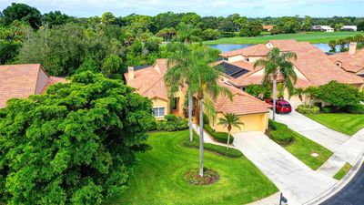 7740 Calle Facil, House other with 3 bedrooms, 2 bathrooms and null parking in Sarasota FL | Image 2