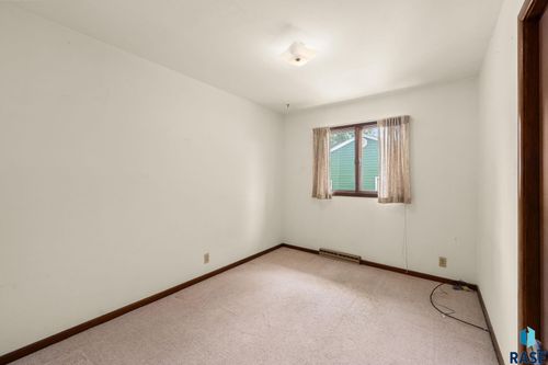 109 10th St E Street E, Jasper, MN, 56144 | Card Image