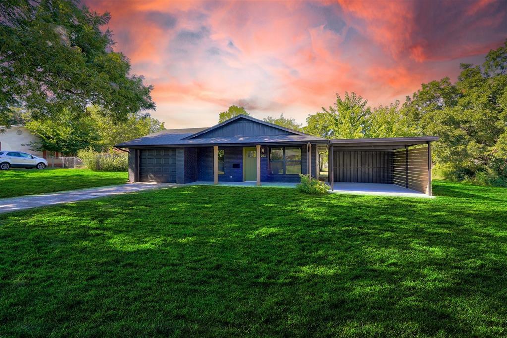 Beech St, Tecumseh, OK 74873