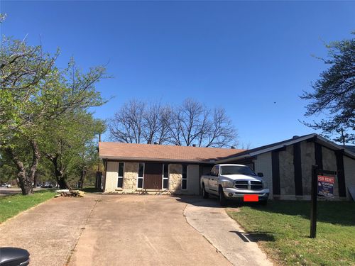 601 Bur Oak Dr, Irving, TX, 75060-6913 | Card Image