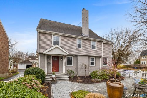 37 Ellsworth Rd, West Hartford, CT, 06107-2706 | Card Image