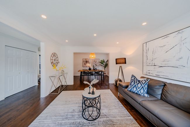 6 Jubilee Crt, House other with 4 bedrooms, 2 bathrooms and 4 parking in Brampton ON | Image 5