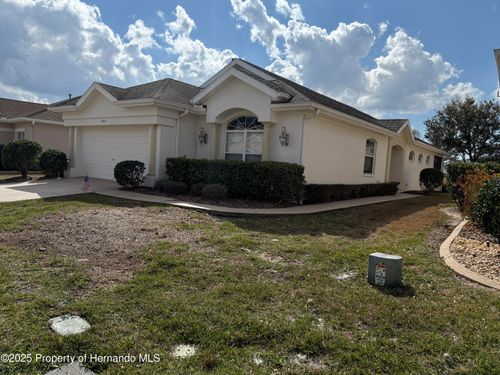 4489 Caliquen Dr, BROOKSVILLE, FL, 34604-5821 | Card Image