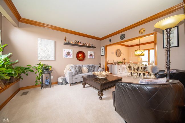 1145 Forest Commons Dr, House other with 5 bedrooms, 4 bathrooms and null parking in Avon IN | Image 7