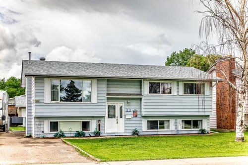 67 Newcombe Cres, Red Deer, AB, T4P1T9 | Card Image