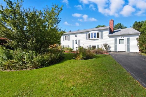 57 Chelsea Rd, Essex, VT, 05452-2607 | Card Image