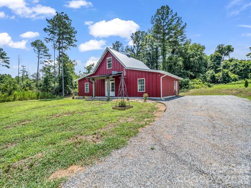 122 John Warren Dr, Forest City, NC, 28043-8815 | Card Image