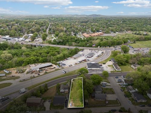 205 N High St, Columbia, TN, 38401-2727 | Card Image