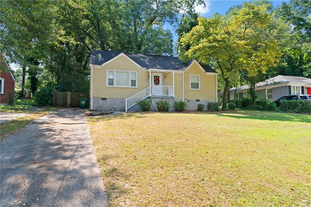 Columbia Cir, Decatur, GA 30032